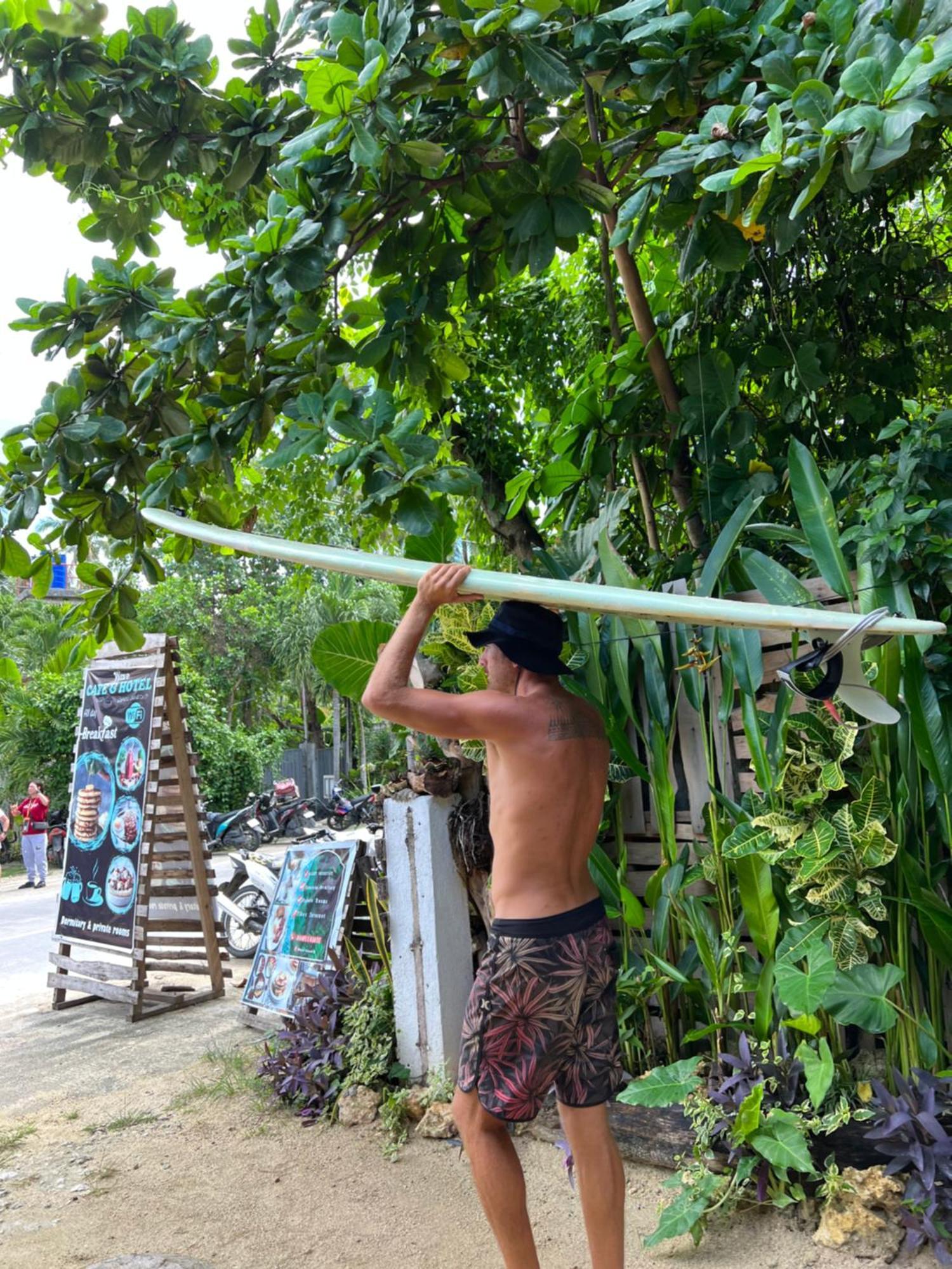 Wave Retreat Hostel General Luna  Bagian luar foto