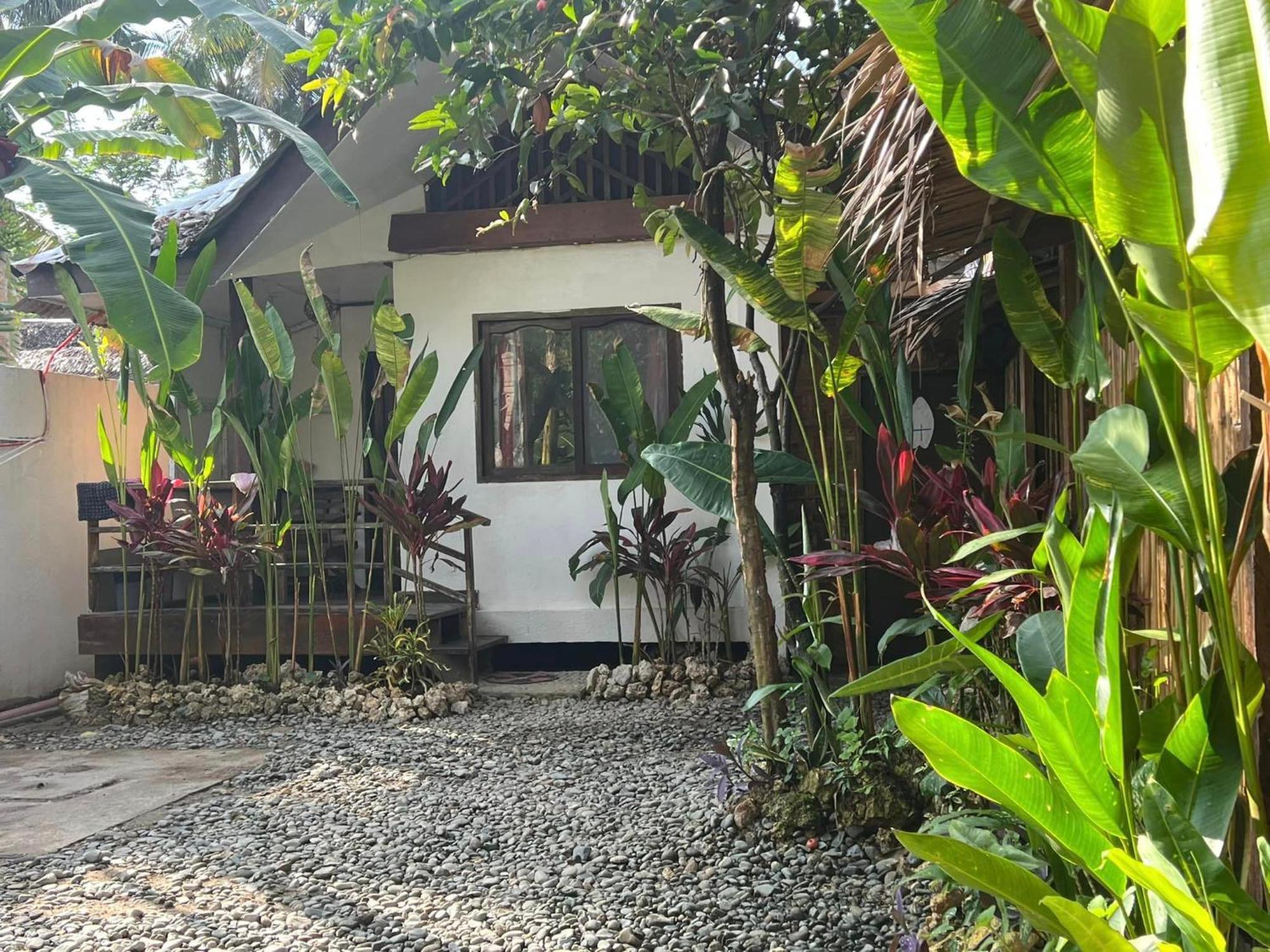 Wave Retreat Hostel General Luna  Bagian luar foto