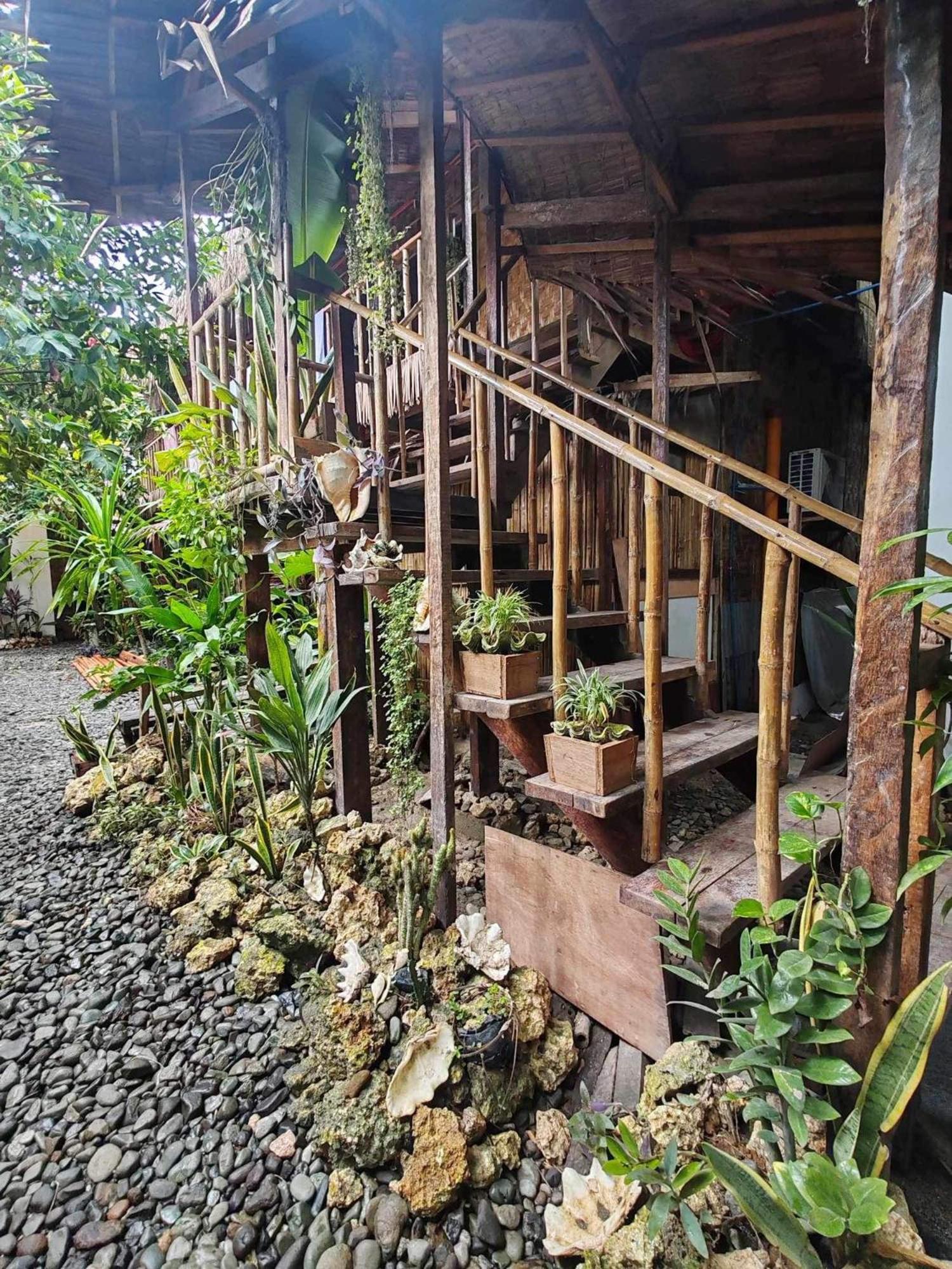 Wave Retreat Hostel General Luna  Bagian luar foto